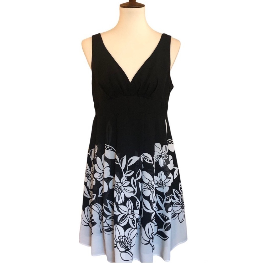 Floral Dress by Essentials by ABS